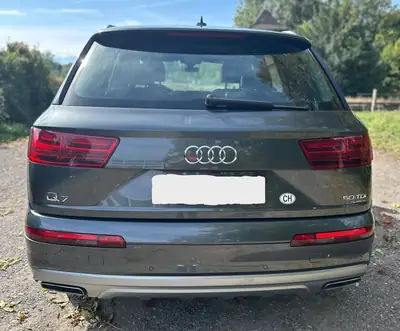 Audi Q7 50 TDI Quattro S-line — SUV 7 places premium, motorisation diesel performante — Detail