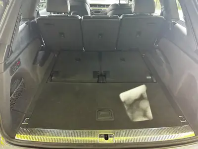 Audi Q7 50 TDI Quattro S-line — SUV 7 places premium, motorisation diesel performante — Miniatur 9