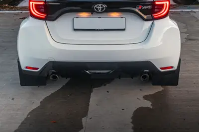Toyota GR Yaris 1.6 Turbo Sport 4x4 — Sportive compacte avec Circuit Pack, 55'270 km — Thumbnail 12