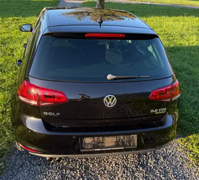 VW Golf 2.0 TDI Highline — Diesel performant, équipement premium et transmission intégrale — interior