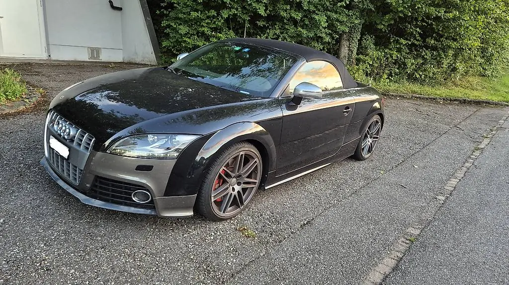 Audi TTS Roadster 272 ch — Cabriolet sportif quattro, automatique S-tronic