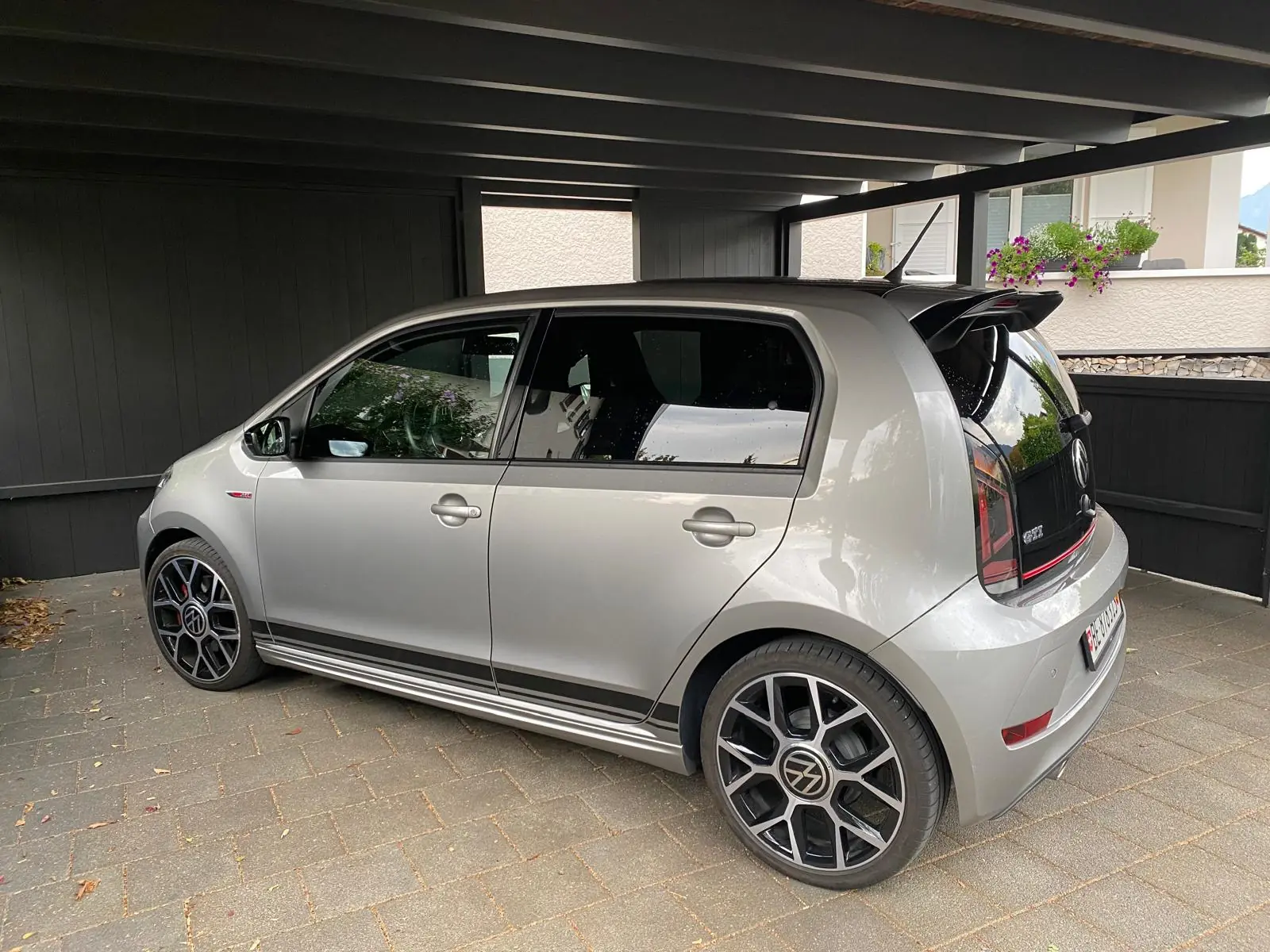 Volkswagen Up! 2021 occasion Uetendorf — 2