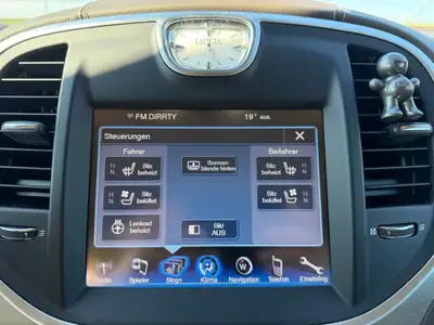 Lancia Thema Executive 2013 — Berline diesel premium, 36 800 km seulement — Miniatur 9