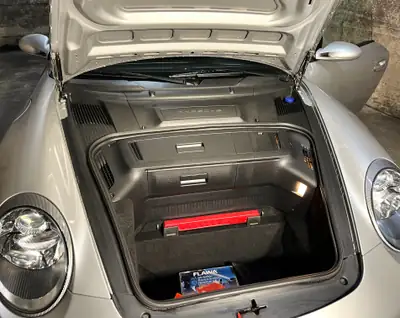Porsche 911 Carrera S 3.8 2005 — Sportive légendaire, 89'000 km, équipements premium — Detail