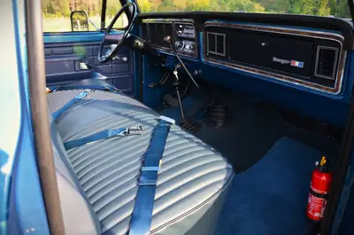 Ford F-100 Ranger XLT 4x4 Highboy 1975 — Légende americana V8 460 cui restaurée — Miniatura 11