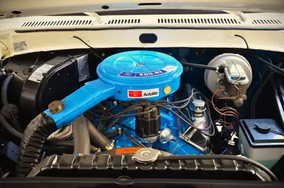 Ford F-100 Ranger XLT 4x4 Highboy 1975 — Légende americana V8 460 cui restaurée — Miniatura 19