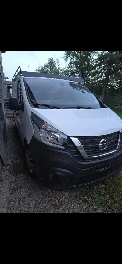 Nissan NV300 1.6 dCi 95 Pro — Utilitaire polyvalent, 125'000 km, sans sinistre — côté
