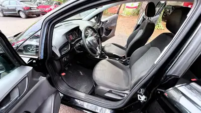 Opel Corsa 1.4 TP Active 2017 — Citadine fiable, 61'000 km, sans sinistre — Miniatura 10