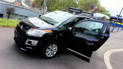Citroën C3 Picasso 1.6 HDi Exclusive — Monospace compact économe, 92'000 km — Miniatur 14