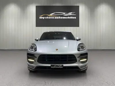 Porsche Macan Turbo PDK 2014 — SUV sportif haute performance, entretien Porsche complet — arrière