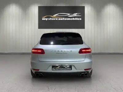 Porsche Macan Turbo PDK 2014 — SUV sportif haute performance, entretien Porsche complet — Miniature 7