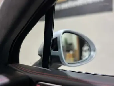 Porsche Macan Turbo PDK 2014 — SUV sportif haute performance, entretien Porsche complet — Miniature 15