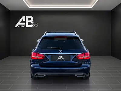 Mercedes-Benz C 250 d Swiss Star — Break diesel 4Matic, entretien complet, sans sinistre — intérieur