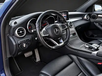 Mercedes-Benz C 250 d Swiss Star — Break diesel 4Matic, entretien complet, sans sinistre — Miniature 8