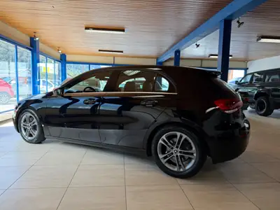 Mercedes-Benz A 220 Progressive — Berline compacte 4Matic, 190 ch dynamiques — dettaglio