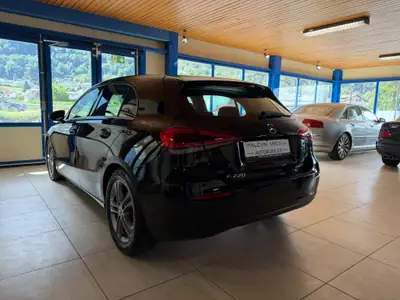 Mercedes-Benz A 220 Progressive — Berline compacte 4Matic, 190 ch dynamiques — Miniatura 8