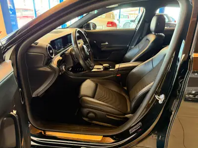 Mercedes-Benz A 220 Progressive — Berline compacte 4Matic, 190 ch dynamiques — Miniatura 14