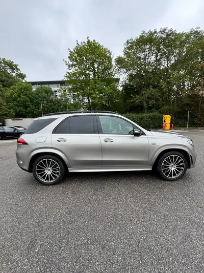 Mercedes-Benz GLE 350 de 4Matic — SUV hybride rechargeable, 95'000 km, sans sinistre — rear view