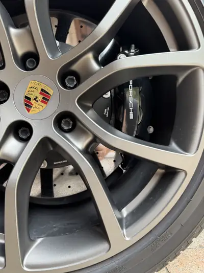 Porsche Cayenne Turbo S E-Hybrid V8 680 PS — SUV hybride haute performance, 121'000 km, garantie Porsche — Miniatura 7