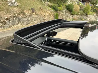 Porsche Cayenne Turbo S E-Hybrid V8 680 PS — SUV hybride haute performance, 121'000 km, garantie Porsche — Miniatura 8