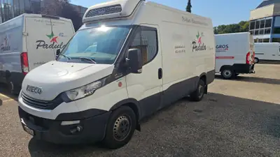IVECO Daily 35S 16V — Utilitaire frigorifique diesel, fiable et éprouvé — arrière