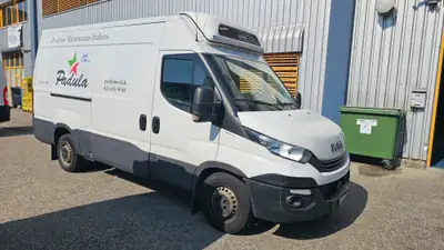 IVECO Daily 35S 16V — Utilitaire frigorifique diesel, fiable et éprouvé — vue extérieure