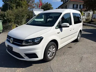 VW Caddy 2.0 TDI 102 Liberty DSG — Utilitaire spacieux, consommation maîtrisée — vista esterna