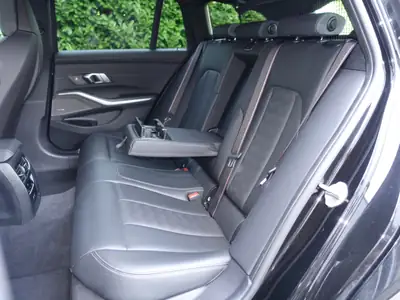 BMW M3 Touring xDrive Competition M — Berline sportive familiale 510 ch, faible kilométrage — Miniature 14