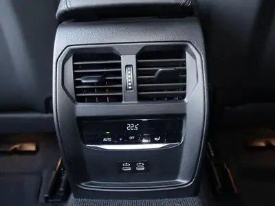 BMW M3 Touring xDrive Competition M — Berline sportive familiale 510 ch, faible kilométrage — Miniature 15
