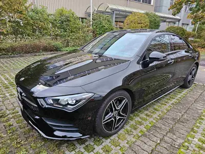 Mercedes-Benz CLA 200 AMG Line — Élégance sportive et technologie premium — vista esterna
