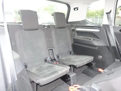 VW Touran 1.4 TSI BlueMotion — Monospace familial efficace, 137 000 km — Miniature 19