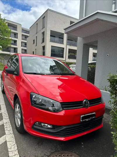 VW Polo 1.2 TSI 90 — Citadine urbaine fiable, sans sinistre, kilométrage maîtrisé — vista esterna