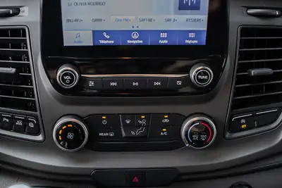 Ford Transit Custom 320L2H1 — Utilitaire diesel performant, 12 800 km, état impeccable — Miniatur 12