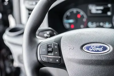 Ford Transit Custom 320L2H1 — Utilitaire diesel performant, 12 800 km, état impeccable — Miniatur 16
