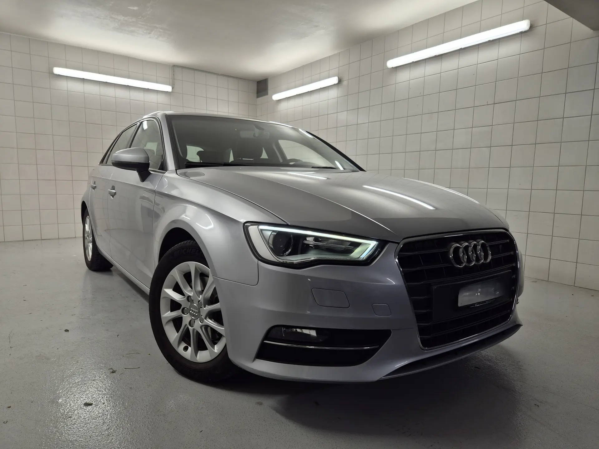 Audi A3 1.4 TFSI — Compacte dynamique, entretien impeccable et pneus hiver neufs