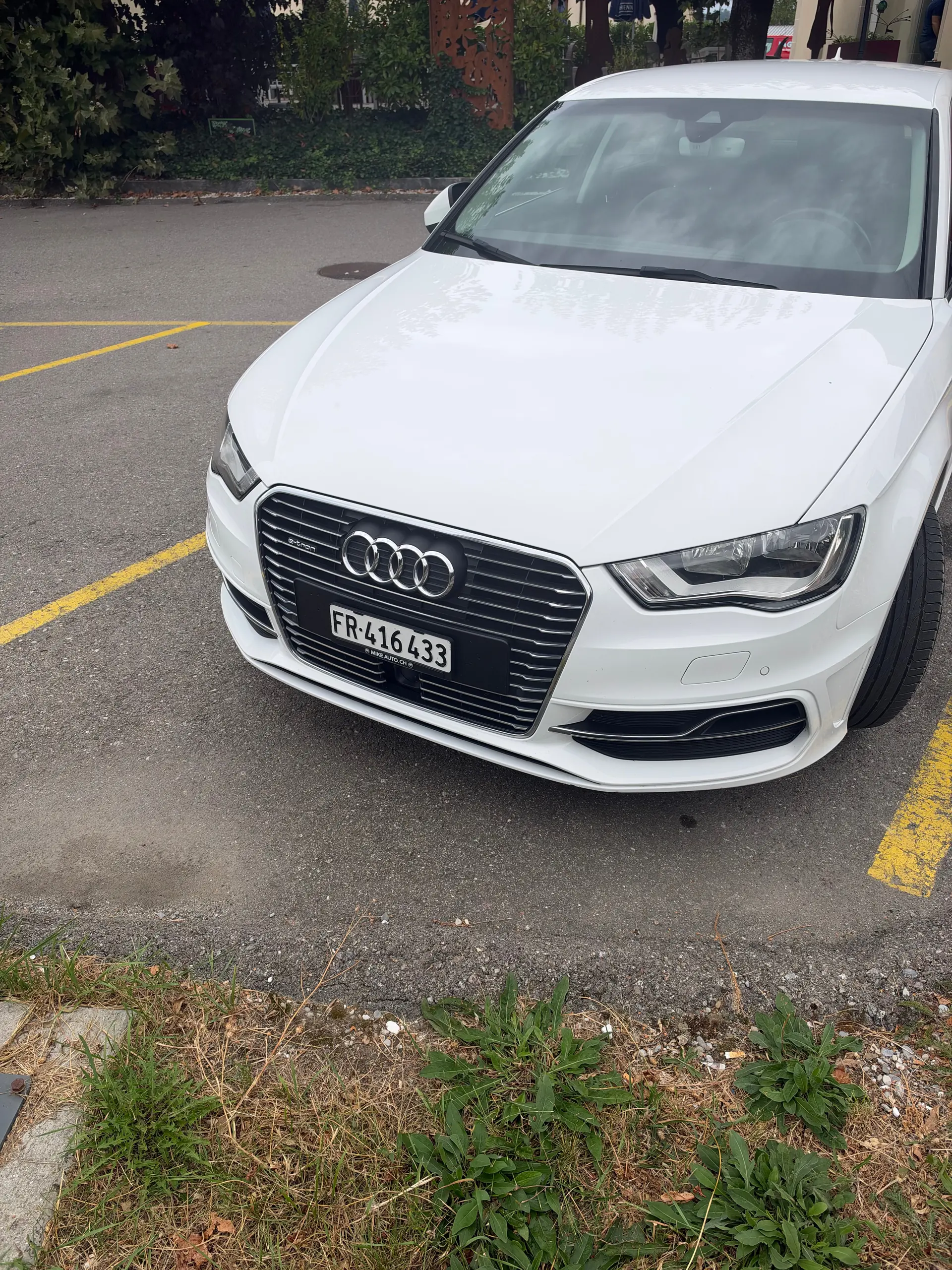 Audi A3 1.4 T FSI e-tron — Berline hybride rechargeable, 181'000 km, sans accident