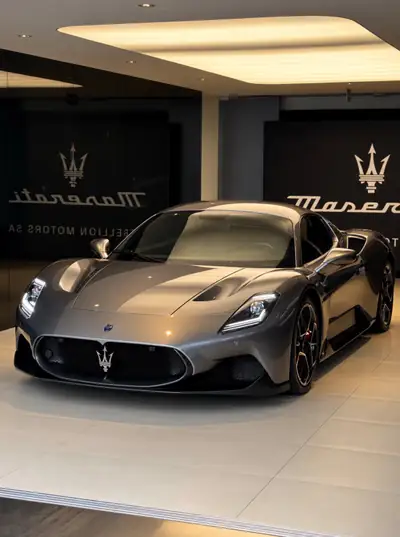 Maserati MC 20 3.0 V6 — Supercar d'exception, 25'561 km, état impeccable — vue extérieure