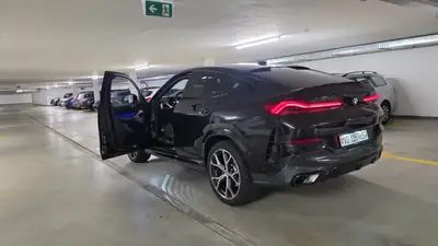 BMW X6 40d xDrive — SUV coupé premium, 340 ch diesel, 35 000 km seulement — dashboard