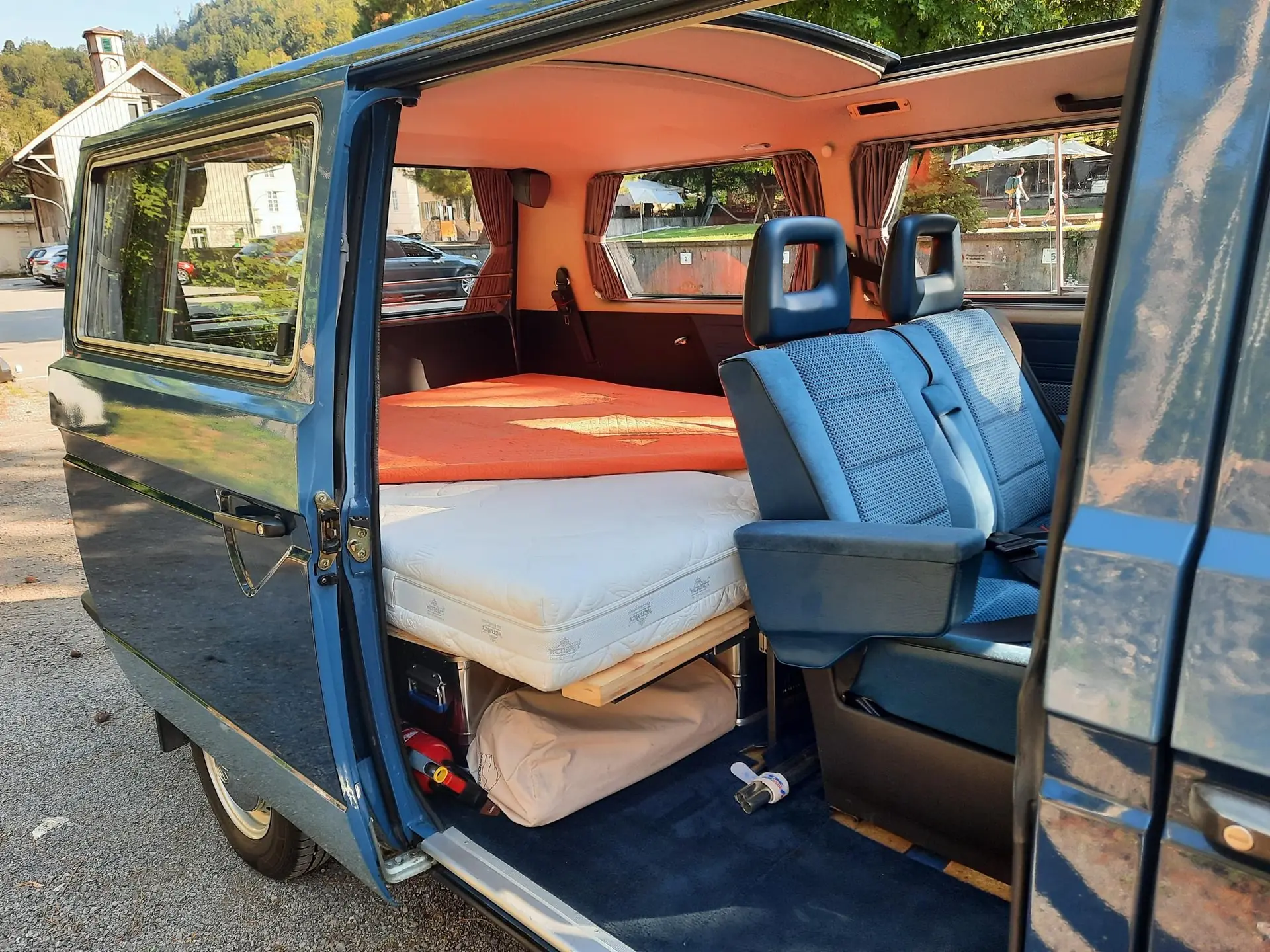 Volkswagen Caravelle 1985 occasion Klosters-Serneus — 4