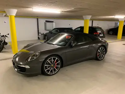 Porsche 911 Carrera S Cabriolet — 400 ch, PDK, histoire certifiée Porsche Approved — side view