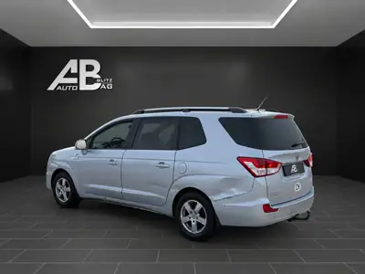 SsangYong Rodius SV200 e-XDi — Monospace 7 places diesel 4WD, première main — arrière
