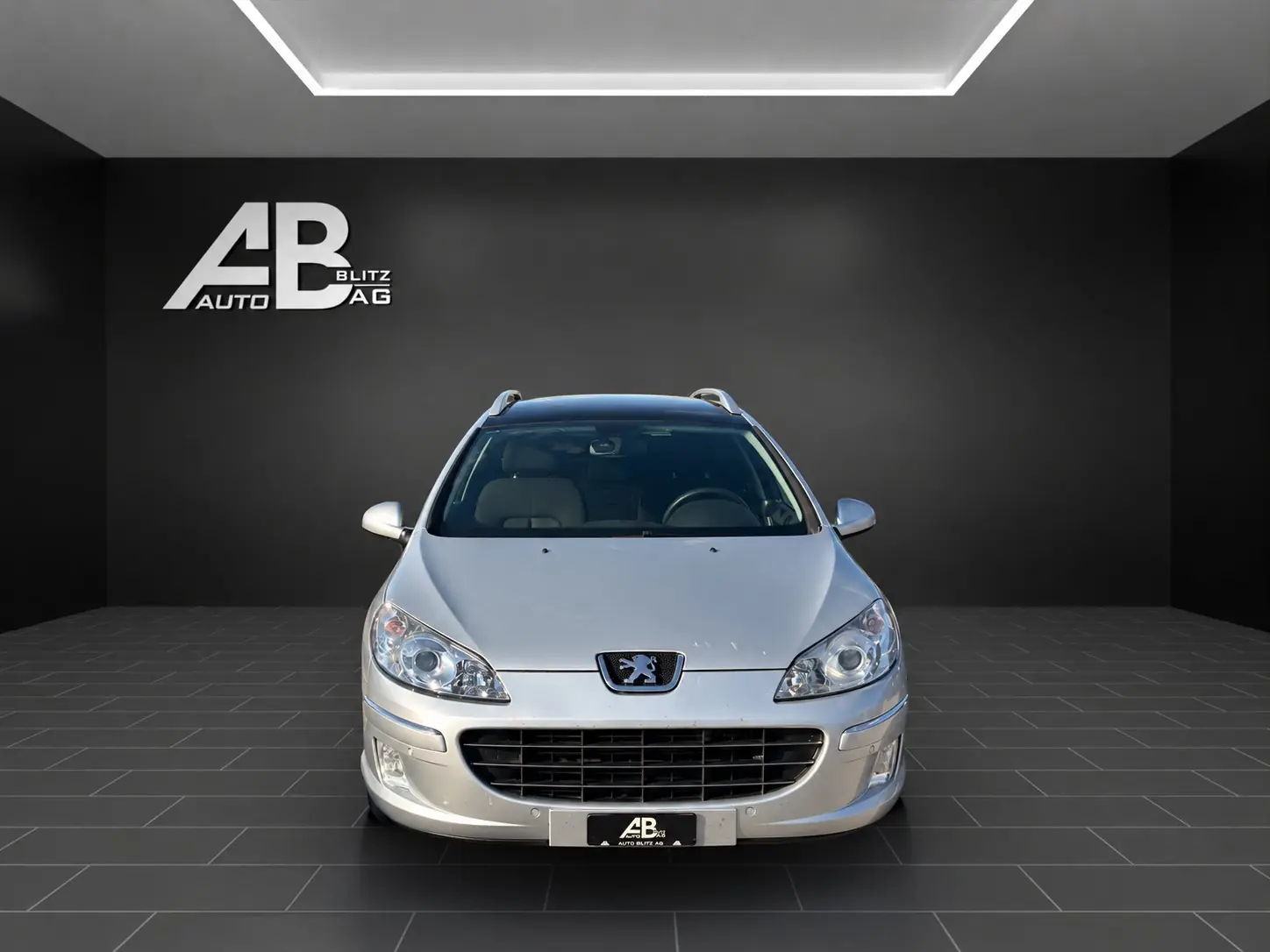 Peugeot 407 SW 2.0 HDi — Monospace diesel automatique, frais révision complète