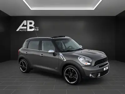 MINI Countryman Cooper S ALL4 — SUV compact dynamique, transmission automatique, tous chemins — dettaglio