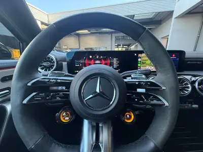 Mercedes-AMG A 45 S 4matic+ Limited Edition — 421 ch, performances extrêmes, kilométrage préservé — fianco
