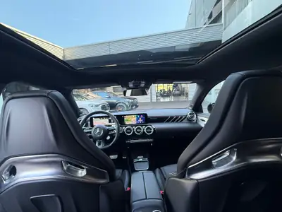 Mercedes-AMG A 45 S 4matic+ Limited Edition — 421 ch, performances extrêmes, kilométrage préservé — Miniatura 7