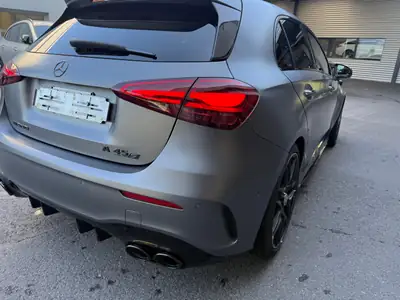 Mercedes-AMG A 45 S 4matic+ Limited Edition — 421 ch, performances extrêmes, kilométrage préservé — Miniatura 8