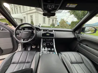 Land Rover Range Rover Sport 3.0 I6D HSE Dynamic — Diesel MHEV, 300 ch et élégance britannique — detail