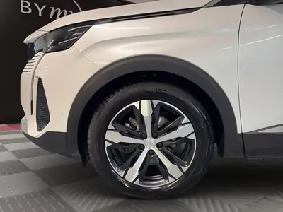 Peugeot 3008 1.2 PureTech Allure Pack — SUV polyvalent, boîte auto fluide — Miniatura 12