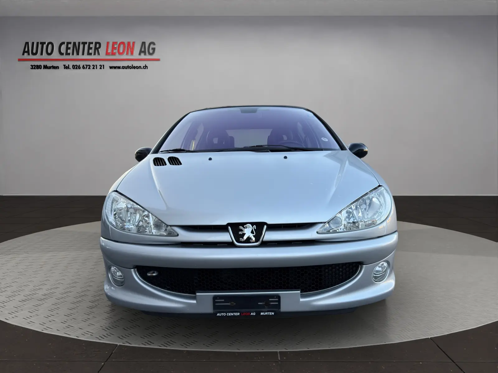 Peugeot 206 1.6 16V Black & Silver — Citadine dynamique, entretien à jour