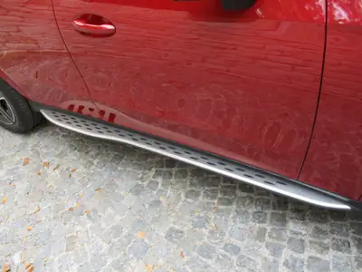 Mercedes-Benz GLC 300 AMG Line 4Matic Coupé — Élégance sportive et efficacité hybride — Thumbnail 12